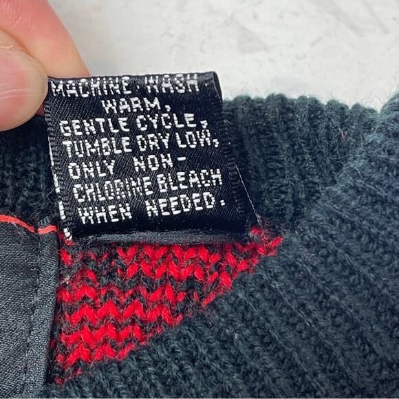 Rainbow Ridge Vintage 80s 90s Sweater Red Black Floral Medium - Picture 7 of 7